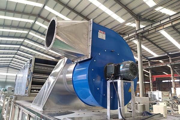 MACHINE DE REFROIDISSEMENT PAR AIR