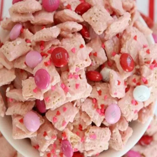 Comparing Strawberry Chex Cereal to Other Breakfast Cereals