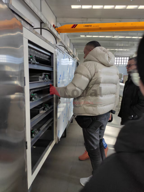 breadcrumb production line